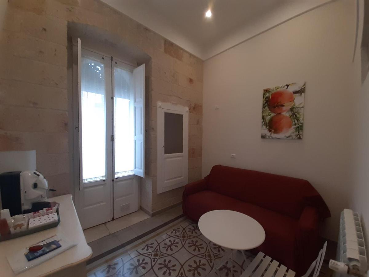 Bed and Breakfast Dimora Girolamo Поліньяно-а-Маре Екстер'єр фото