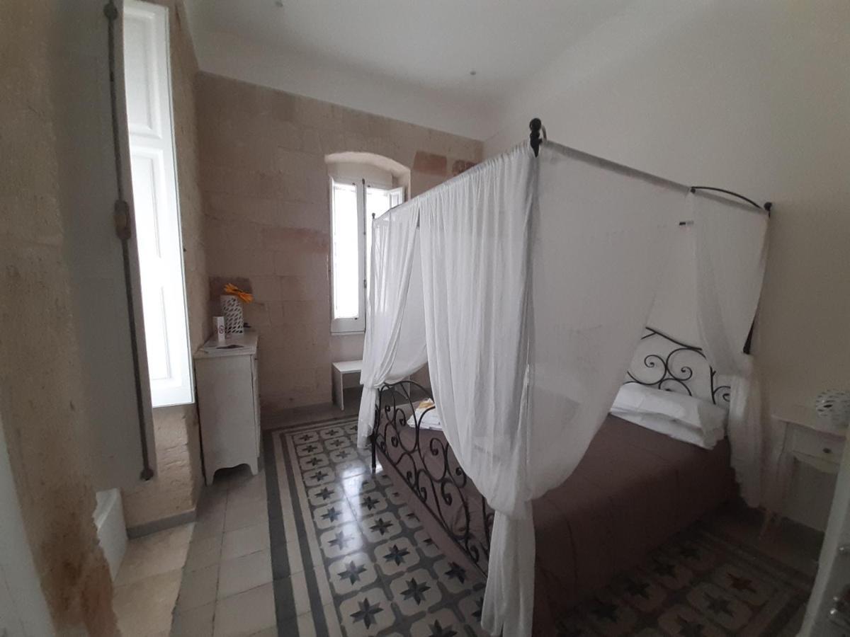 Bed and Breakfast Dimora Girolamo Поліньяно-а-Маре Екстер'єр фото